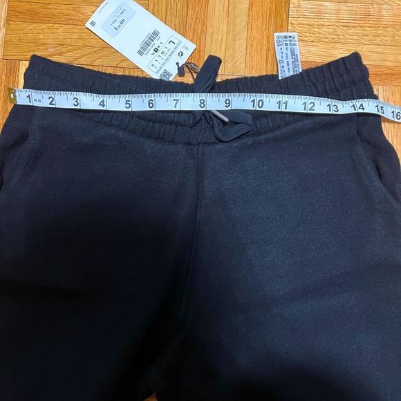 Brand new - Picture 2 of 3